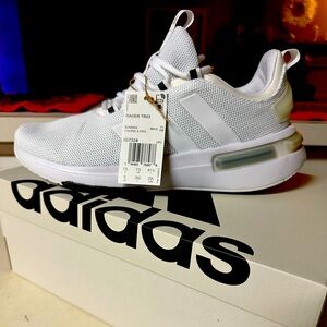 Men’s Adidas TR23 White Shoes size 8 NIB
